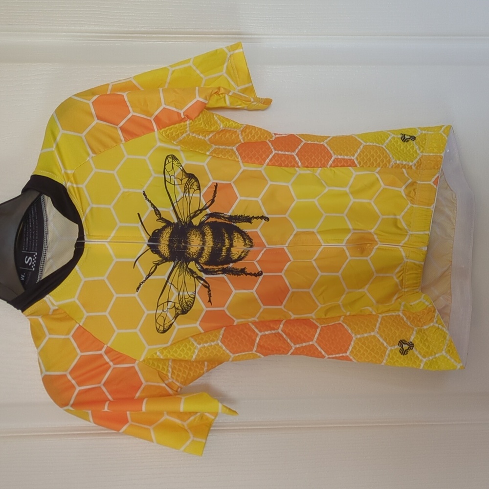 San Pella NWT Bee Cycling Jersey
